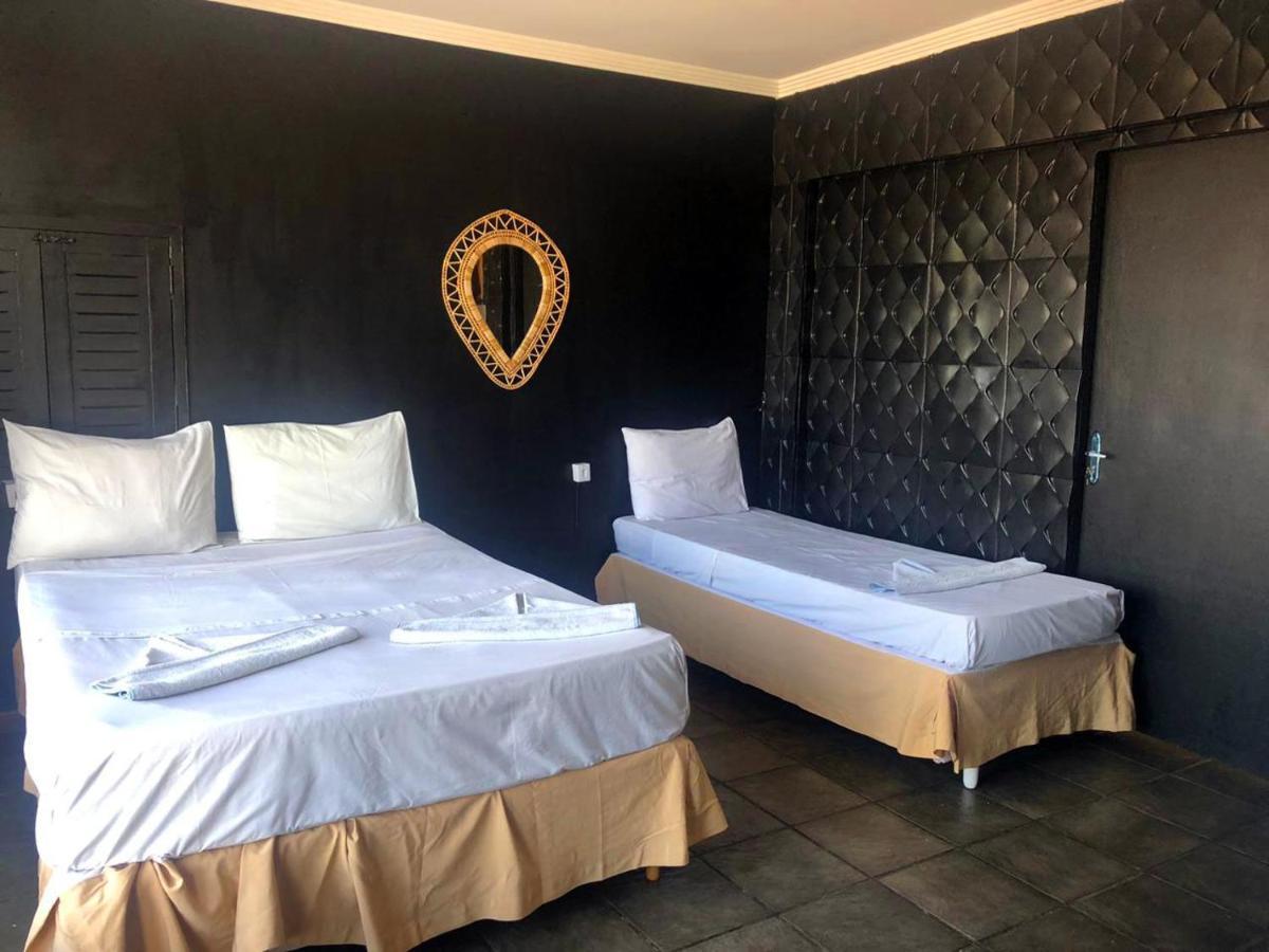 Hotel Pousada Mahon Mar Praia do Frances Buitenkant foto