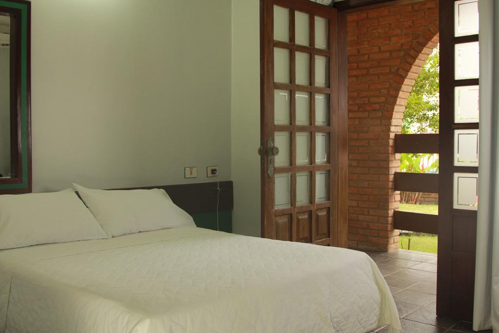Hotel Pousada Mahon Mar Praia do Frances Buitenkant foto